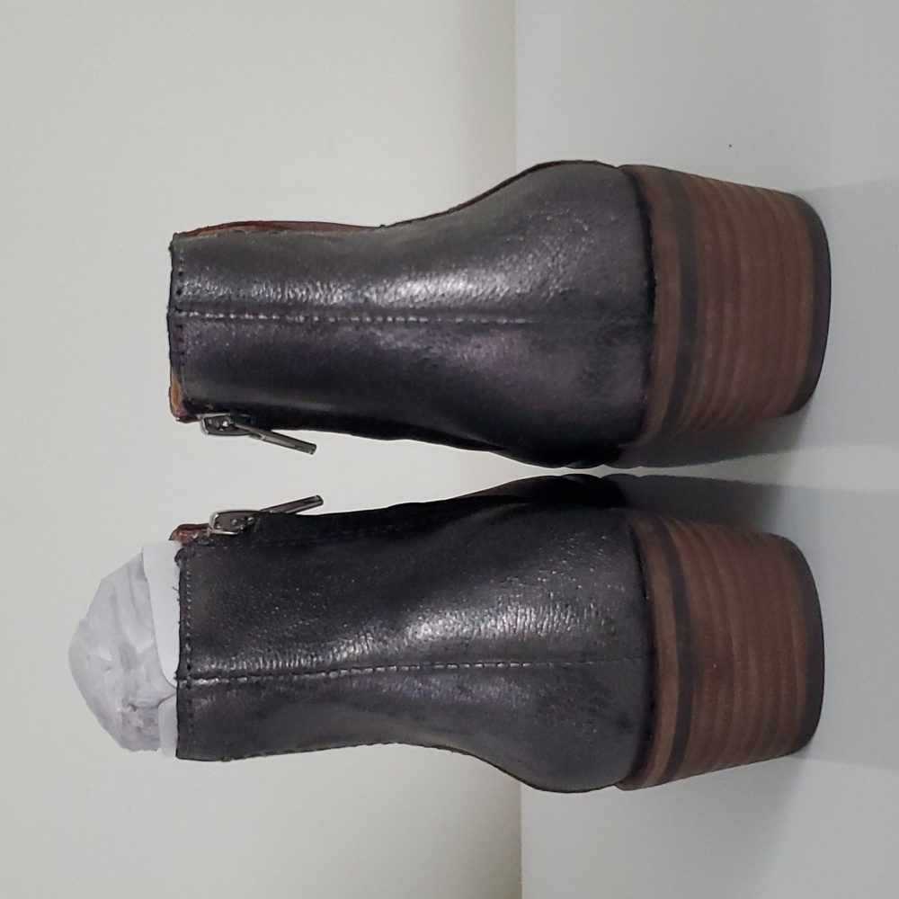 Frye and Co. Caden Bootie 7 - Picture 6 of 9